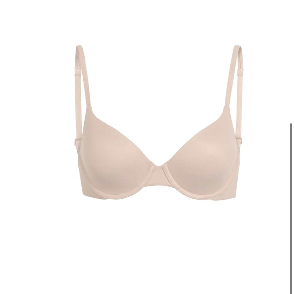 Skims Sienna Fits Everybody Tshirt Bra